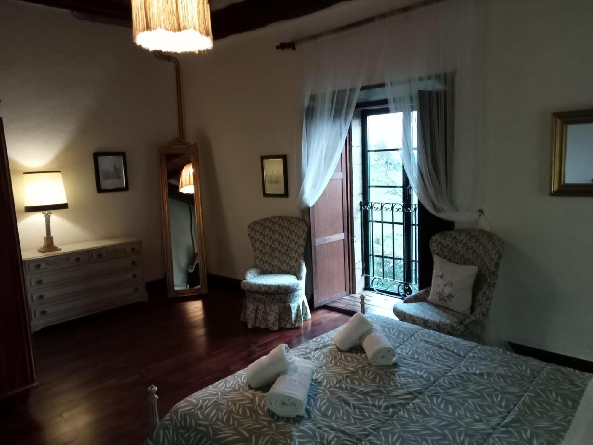 Palacio De Cantiz "Reserva De Ancares" Becerrea Ngoại thất bức ảnh
